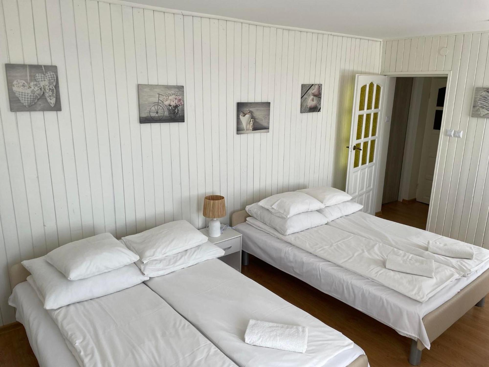 Mozaikowy Piec Apartman Ślesin Kültér fotó